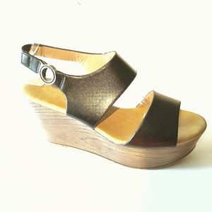 ALDO Women's Black Open toe Wedge Sandals. FW-0006